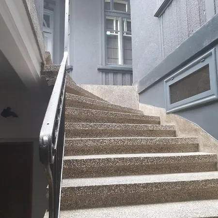 E11even * Veliko Tŭrnovo