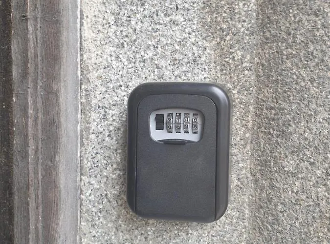 E11even * Veliko Tŭrnovo